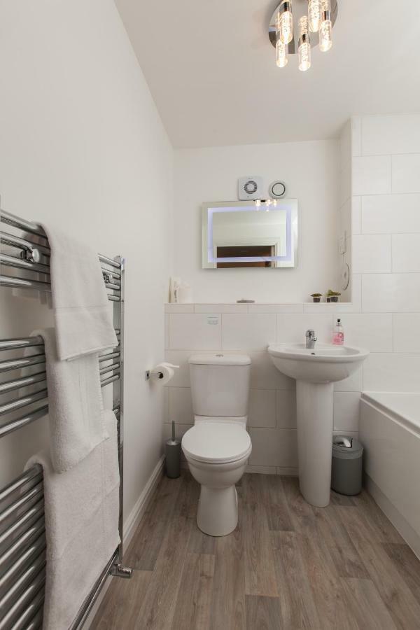 Dunfermline - Luxury Two Bedroom Apartment - Tp Exterior foto